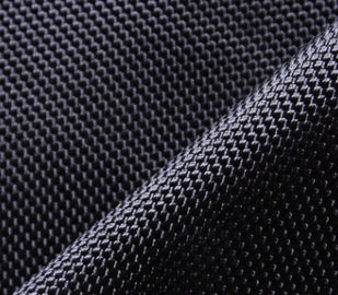 Cina Tahan lama 1680D Oxford Nylon Knit Fabric 465gsm Polos Dicelup Untuk Kain Tas pemasok