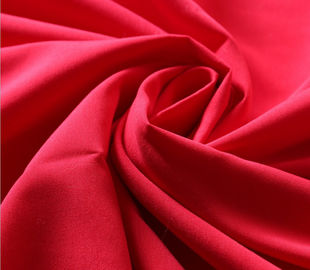 230T Red Polyester Rayon Spandex Fabric, Jersey Knit Fabric Untuk Garment pemasok